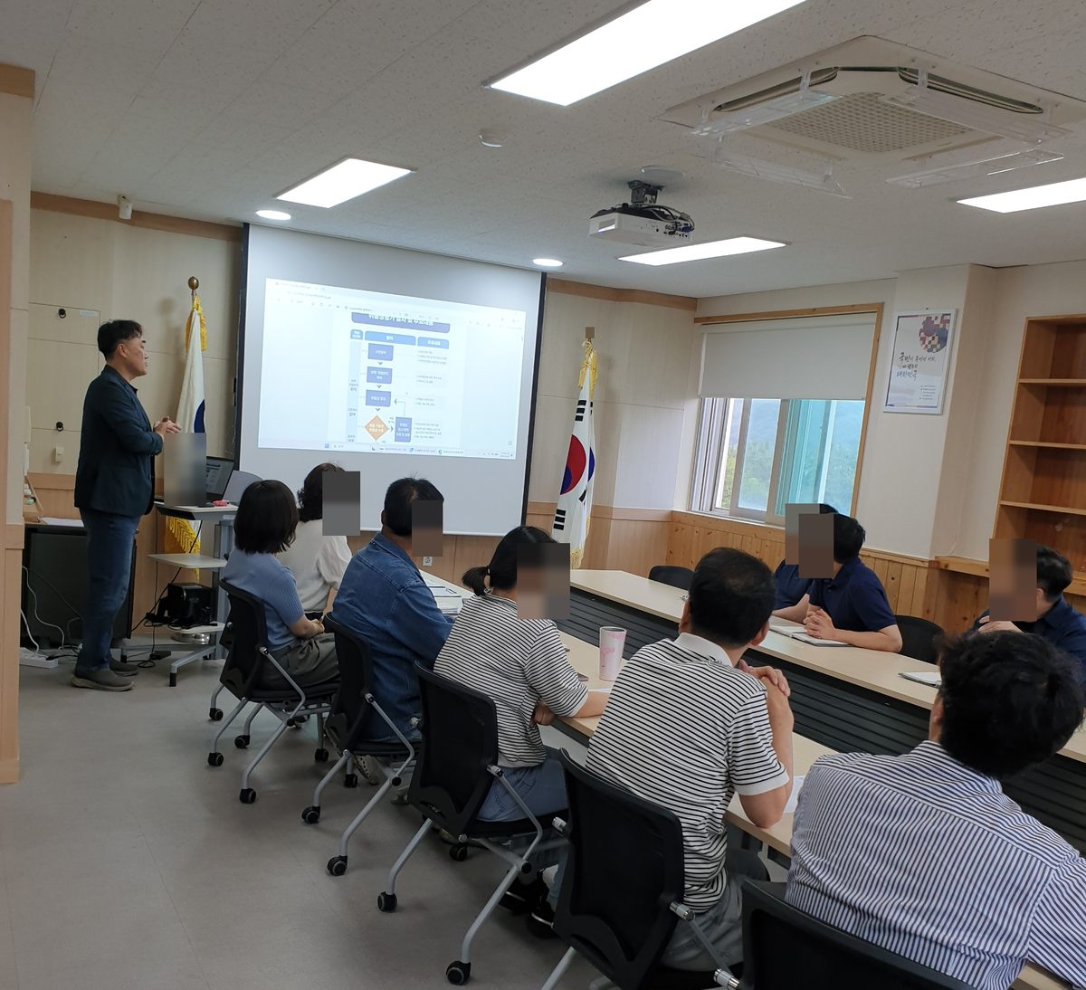 공공기관 청사에서 진행한 위험성평가 담당자 교육